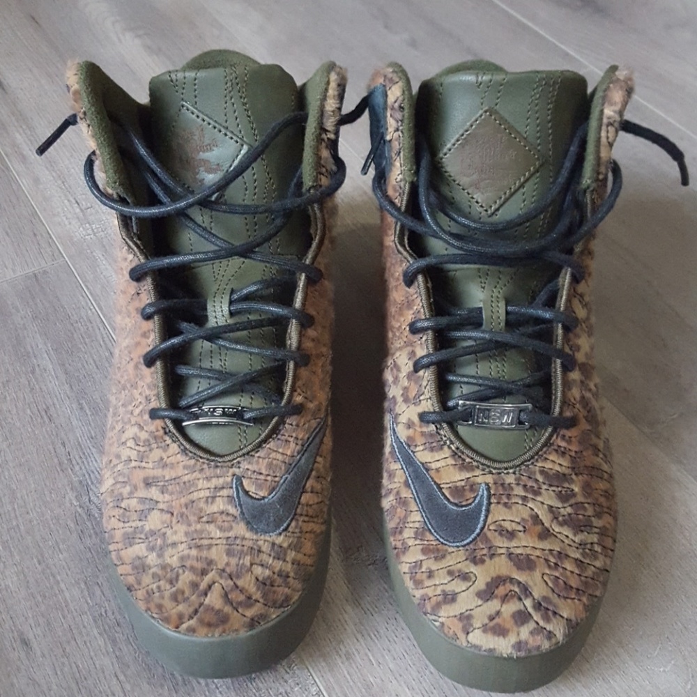 Nike LeBron XI NSW  Lifestyle